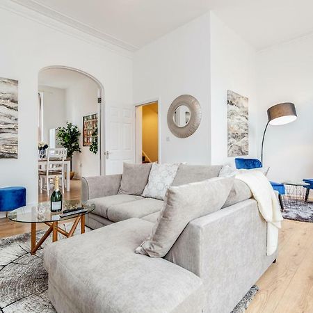 Bright & Spacious 4Beds Home - Kensington High Street-Olympia Londen Buitenkant foto
